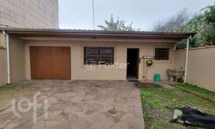 Casa com 3 quartos à venda na Rua Felipe Camarão, 407, Rio Branco, Canoas, 120 m2 por R$ 350.000