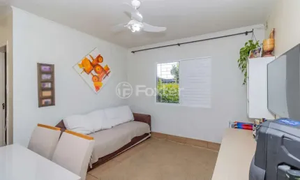 Apartamento com 2 quartos à venda na Rua Cidade de Araguari, 180, Santa Rosa de Lima, Porto Alegre, 49 m2 por R$ 125.000