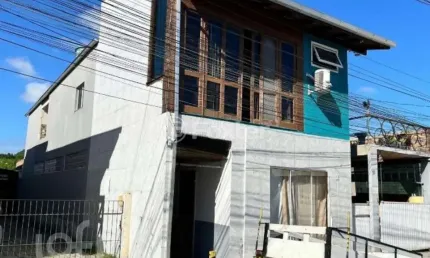 Casa com 5 quartos à venda na rua paulinho joaquim da cunha, 16, ingleses do rio vermelho, florianópolis, 250 m2 por r$ 749.000