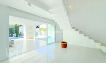 Casa com 2 quartos à venda na Avenida dos Búzios, 2660, Jurerê Internacional, Florianópolis, 485 m2 por R$ 7.850.000