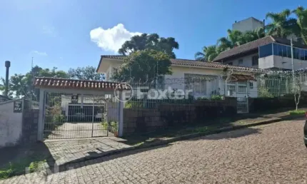 Casa com 3 quartos à venda na Travessa Paraíso, 46, Santa Tereza, Porto Alegre, 320 m2 por R$ 1.250.000