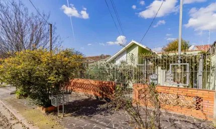 Casa com 3 quartos à venda na acesso josé marcelino martins, 358, jardim itu sabará, porto alegre, 120 m2 por r$ 550.000