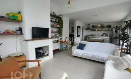 Casa com 3 quartos à venda na Rua Gaivotas, 20, Lagoa da Conceição, Florianópolis, 245 m2 por R$ 2.660.000