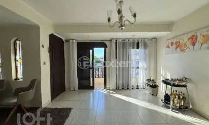 Casa com 5 quartos à venda na Rua Peru, 679, São José, Canoas, 283 m2 por R$ 899.000