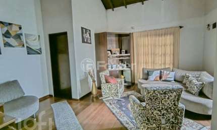 Casa com 4 quartos à venda na Avenida John Kennedy, 149, Santa Teresa, São Leopoldo, 219 m2 por R$ 690.000