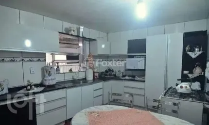 Casa com 5 quartos à venda na Rua Florianópolis, 4146, Mathias Velho, Canoas, 500 m2 por R$ 550.000