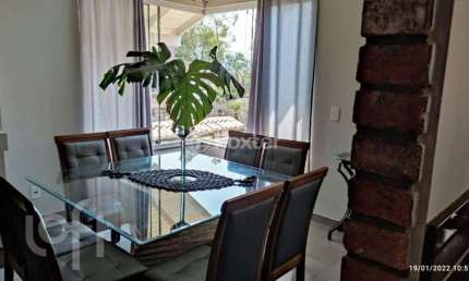 Casa com 4 quartos à venda na Rua Piauí, 430, Rincão, Novo Hamburgo, 210 m2 por R$ 850.000