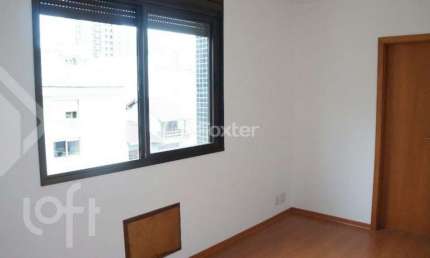 Apartamento com 2 quartos à venda na Avenida Cristóvão Colombo, 3638, Floresta, Porto Alegre, 70 m2 por R$ 630.000