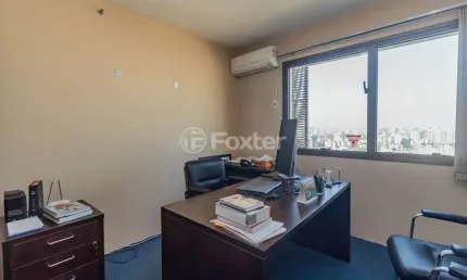 Sala comercial com 1 sala à venda na Avenida Borges de Medeiros, 2105, Praia de Belas, Porto Alegre, 31 m2 por R$ 350.000