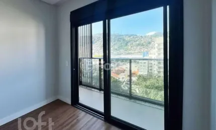 Apartamento com 2 quartos à venda na Avenida Hercílio Luz, 1117, Centro, Florianópolis, 69 m2 por R$ 1.500.000
