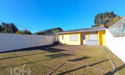 Casa com 3 quartos à venda na Rua Xapecó, 73, Igara, Canoas, 49 m2 por R$ 600.000