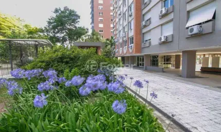 Apartamento com 3 quartos à venda na rua honório silveira dias, 1825, higienópolis, porto alegre, 117 m2 por r$ 720.000