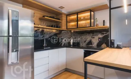 Kitnet / Stúdio à venda na Rua Miguel Tostes, 30, Rio Branco, Porto Alegre, 37 m2 por R$ 650.000