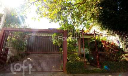 Casa com 3 quartos à venda na Rua José Scutari, 294, Passo da Areia, Porto Alegre, 341 m2 por R$ 2.150.000