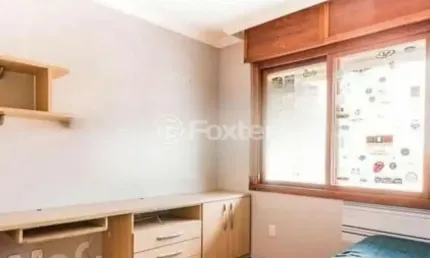 Casa com 3 quartos à venda na Avenida Eduardo Prado, 695, Cavalhada, Porto Alegre, 230 m2 por R$ 740.000