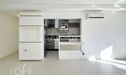 Apartamento com 2 quartos à venda na Rua Jairo Callado, 101, Centro, Florianópolis, 70 m2 por R$ 985.000