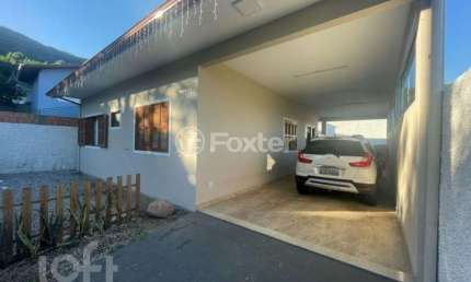 Casa com 3 quartos à venda na Estrada Francisco Thomas dos Santos, 669, Pântano do Sul, Florianópolis, 120 m2 por R$ 1.010.000