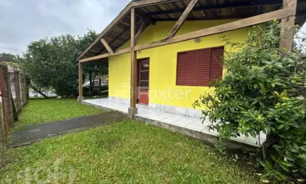 Casa com 2 quartos à venda na Rua Fernando Saturno, 386, Parque Itacolomi, Gravataí, 75 m2 por R$ 210.000