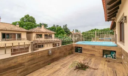 Casa em condomínio fechado com 3 quartos à venda na avenida otto niemeyer, 77, tristeza, porto alegre, 299 m2 por r$ 1.750.000