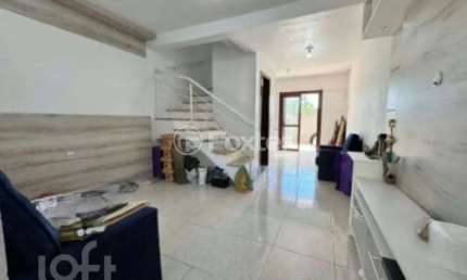 Casa com 2 quartos à venda na Rua Dona Josefa Eulália de Azevedo e Souza, 20, São José, Canoas, 61 m2 por R$ 389.000