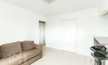 Apartamento com 1 quarto à venda na Rua Marciano Ribeiro, 86, Medianeira, Porto Alegre, 40 m2 por R$ 200.000