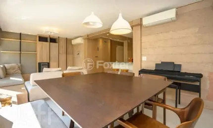 Apartamento com 3 quartos à venda na Avenida Lageado, 1233, Petrópolis, Porto Alegre, 202 m2 por R$ 2.880.000