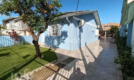 Casa com 2 quartos à venda na Rua Distrito Federal, 166, Mathias Velho, Canoas, 137 m2 por R$ 650.000