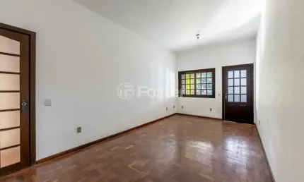 Casa com 3 quartos à venda na Rua Artur Fabião Carneiro, 242, Passo da Areia, Porto Alegre, 160 m2 por R$ 1.090.000