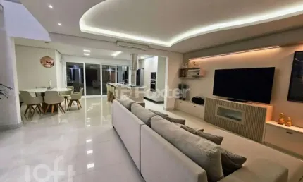 Casa com 3 quartos à venda na Rua Oliveira Lopes, 596, Sarandi, Porto Alegre, 252 m2 por R$ 1.400.000