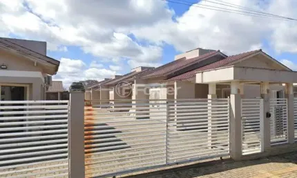 Casa com 2 quartos à venda na Rua Torres, 921, Mathias Velho, Canoas, 61 m2 por R$ 200.000