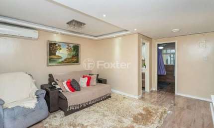 Casa com 2 quartos à venda na Rua Argentina Flores da Rosa, 740, Rubem Berta, Porto Alegre, 127 m2 por R$ 270.000