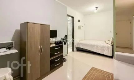 Apartamento com 1 quarto à venda na Rua Guilherme Alves, 469, Partenon, Porto Alegre, 28 m2 por R$ 200.000