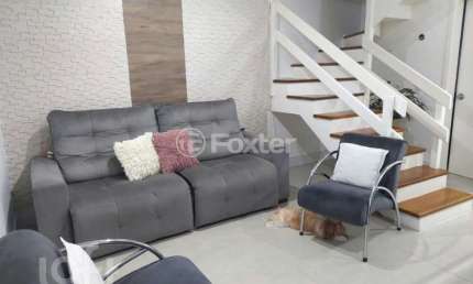 Casa em condomínio fechado com 3 quartos à venda na Avenida Guilherme Schell, 1250, Rio Branco, Canoas, 88 m2 por R$ 379.000