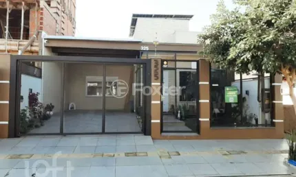 Casa com 2 quartos à venda na Rua dos Hibiscos, 325, Parque da Matriz, Gravataí, 109 m2 por R$ 699.000