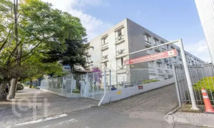 Apartamento com 3 quartos à venda na rua santa cecília, 1315, rio branco, porto alegre, 73 m2 por r$ 395.000