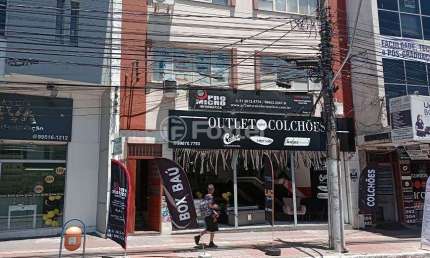 Prédio com 10 salas à venda na Avenida Assis Brasil, 1815, Passo da Areia, Porto Alegre, 491 m2 por R$ 1.800.000