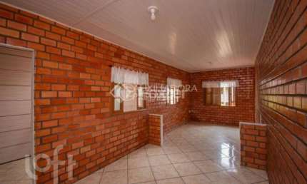 Casa com 2 quartos à venda na Rua Espir Rivaldo, 105, Morro Santana, Porto Alegre, 60 m2 por R$ 399.000