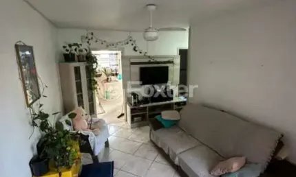 Apartamento com 3 quartos à venda na Avenida Clóvis Paim Grivot, 350, Humaitá, Porto Alegre, 69 m2 por R$ 200.000