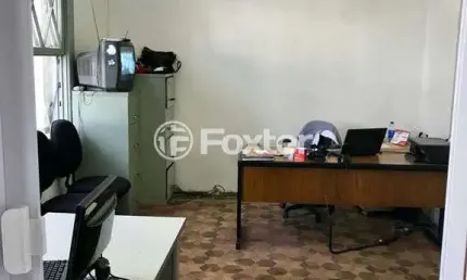 Casa com 2 quartos à venda na Avenida Paraná, 1828, São Geraldo, Porto Alegre, 140 m2 por R$ 800.000