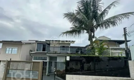 Casa com 4 quartos à venda na Rua Padre Osmar Muller, 166, Itaguaçu, Florianópolis, 272 m2 por R$ 2.260.000