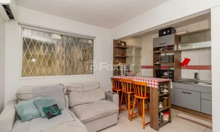 Apartamento com 1 quarto à venda na Rua Doutor João de Deus Vaz da Silva, 190, Santo Antônio, Porto Alegre, 33 m2 por R$ 180.000