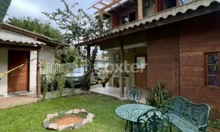 Casa com 2 quartos à venda na Servidão Amantino Cameu, 881, Rio Tavares, Florianópolis, 89 m2 por R$ 1.200.000