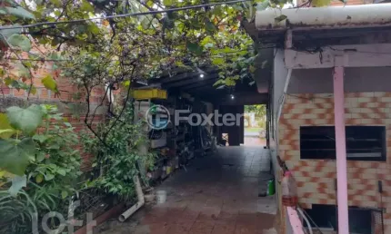 Casa com 3 quartos à venda na Rua Augusto Severo, 1444, Nossa Senhora das Graças, Canoas, 90 m2 por R$ 219.000