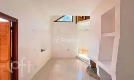 Casa com 2 quartos à venda na Rua Orquídea, 250, Lomba do Pinheiro, Porto Alegre, 105 m2 por R$ 370.000