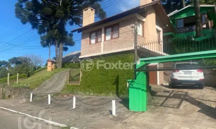 Casa com 3 quartos à venda na Rua Guilherme Dienstmann, 80, Vila Luiza, Canela, 215 m2 por R$ 1.100.000