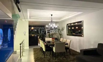 Casa à venda na Rua Comendador Creidy, 330, Chácara das Pedras, Porto Alegre, 362 m2 por R$ 2.300.000