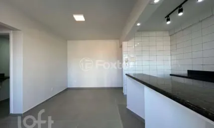 Apartamento com 3 quartos à venda na Rua Nossa Senhora Aparecida, 1185, Barreiros, São José, 66 m2 por R$ 371.000
