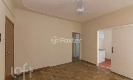 Apartamento com 2 quartos à venda na Rua Jerônimo Coelho, 95, Centro Histórico, Porto Alegre, 64 m2 por R$ 240.000