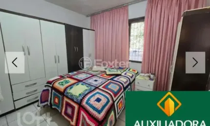 Casa com 4 quartos à venda na Rua Marista, 265, Vila João Pessoa, Porto Alegre, 100 m2 por R$ 430.000