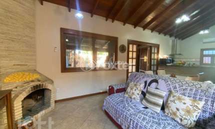 Casa com 4 quartos à venda na Rua Itália, 1006, Niterói, Canoas, 125 m2 por R$ 850.000